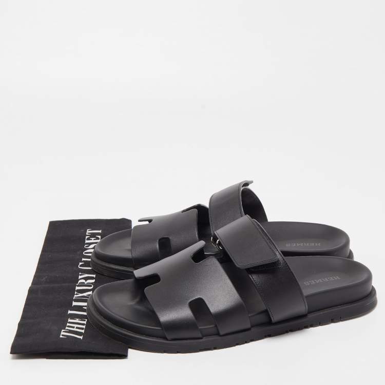 Pre Owned Hermès  Black Leather Chypre Sandals Size 39