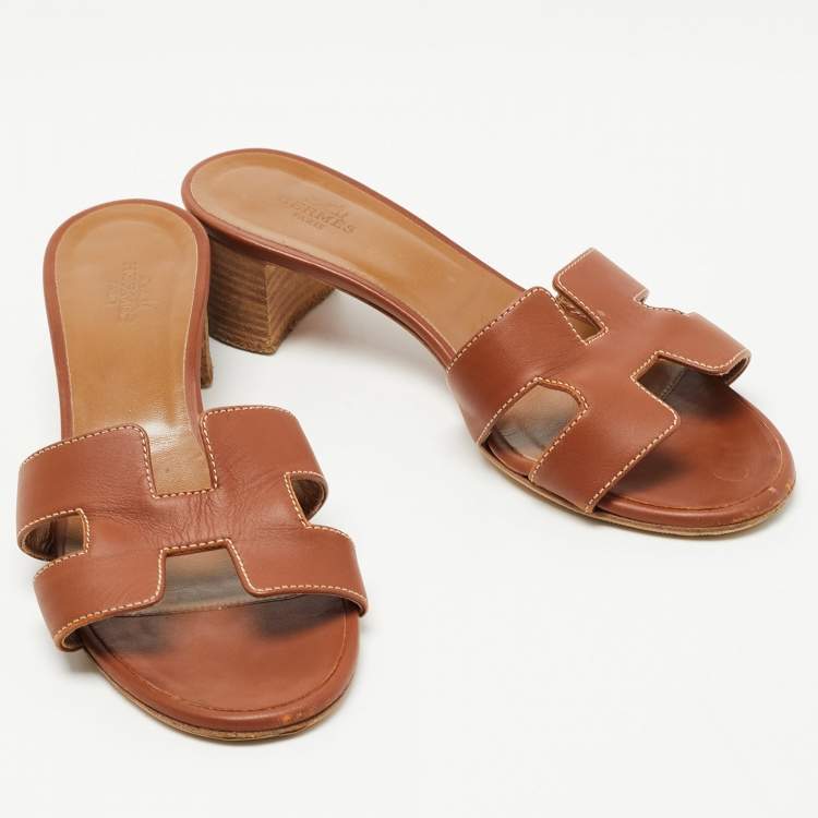 Pre Owned Hermes Brown Leather Oasis Slide Size 36