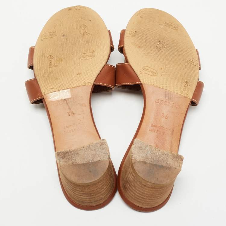 Pre Owned Hermes Brown Leather Oasis Slide Size 36