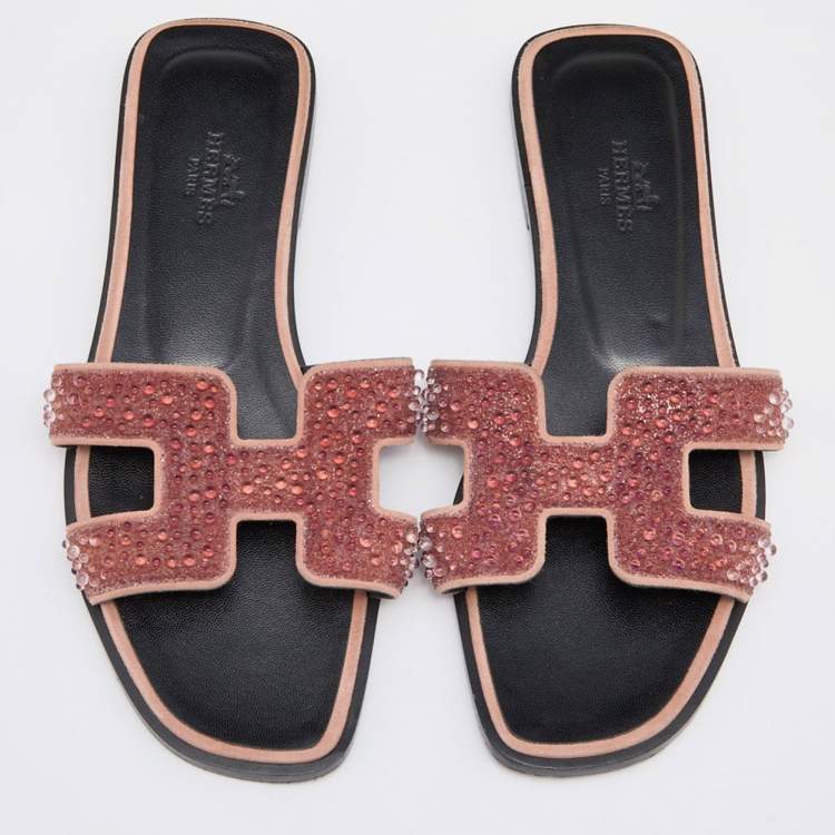 Pre Owned Hermes Pink Beads Embellished Leather Oran Flat Slides Size 35.5