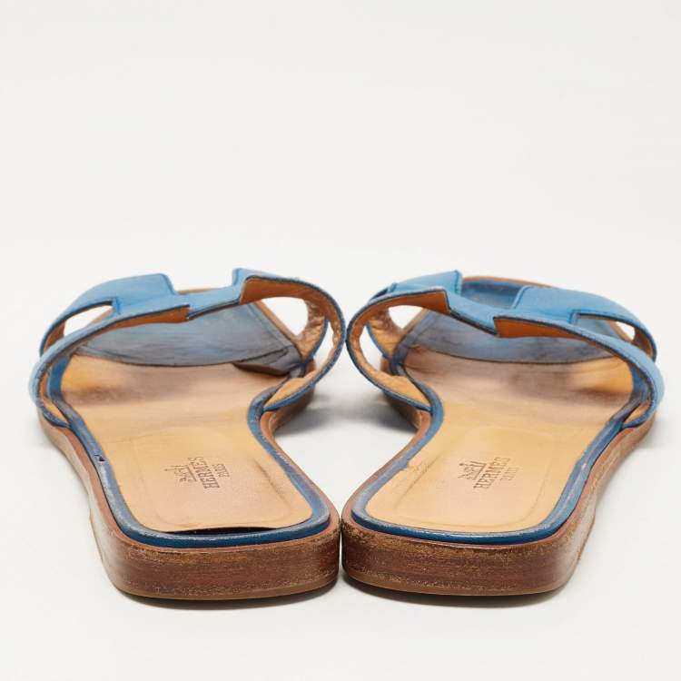 Pre Owned Hermes Blue Leather Oran Flat Slides Size 37.5
