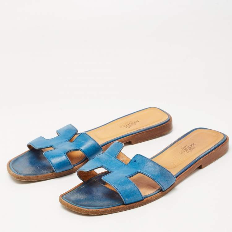Pre Owned Hermes Blue Leather Oran Flat Slides Size 37.5