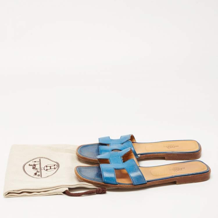 Pre Owned Hermes Blue Leather Oran Flat Slides Size 37.5