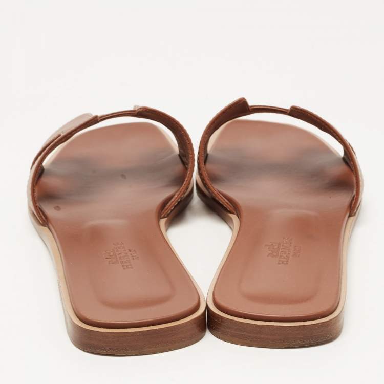 Pre Owned Hermes Brown Leather Oran Flat Slides Size 37  
