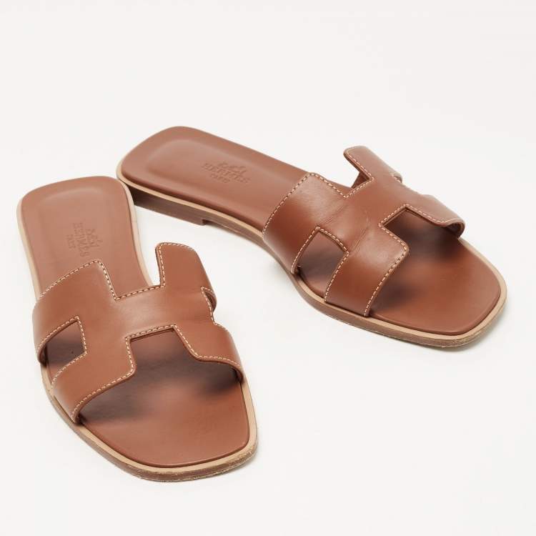 Pre Owned Hermes Brown Leather Oran Flat Slides Size 37  