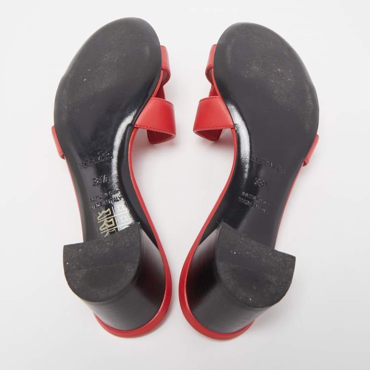 مملوكة مسبقًا Hermes Red Leather Oasis Sandals Size 38.5