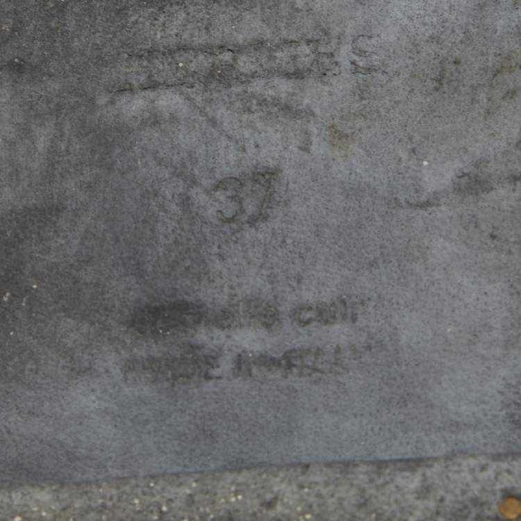 Pre Owned Hermes Metallic Silver Leather Oran Slide Flats Size 37