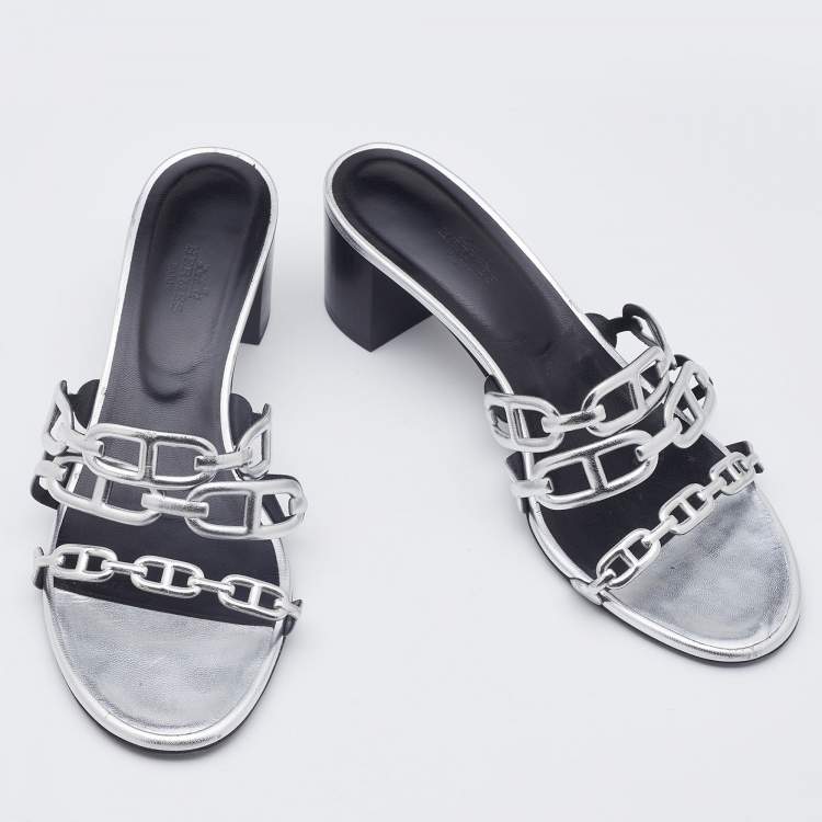 Pre Owned Hermes Silver Leather Tandem Slide Sandals Size 40