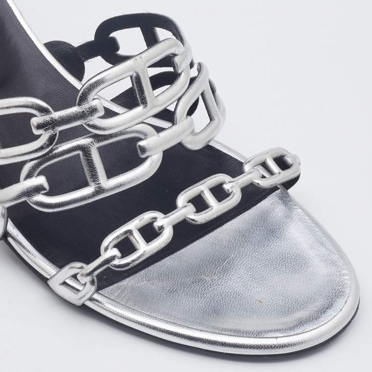 Pre Owned Hermes Silver Leather Tandem Slide Sandals Size 40