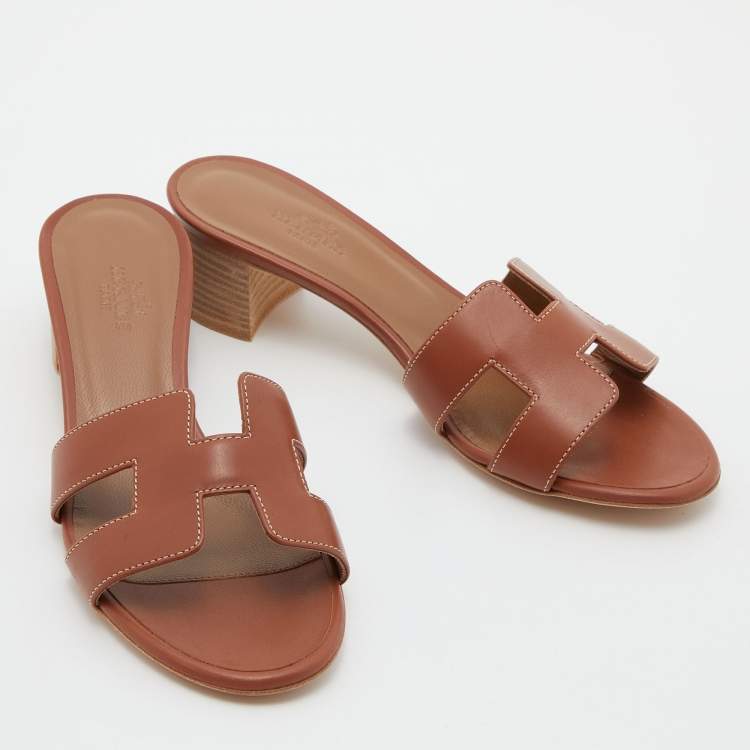 Pre Owned Hermes Brown Leather Oasis Sandals Size 35.5