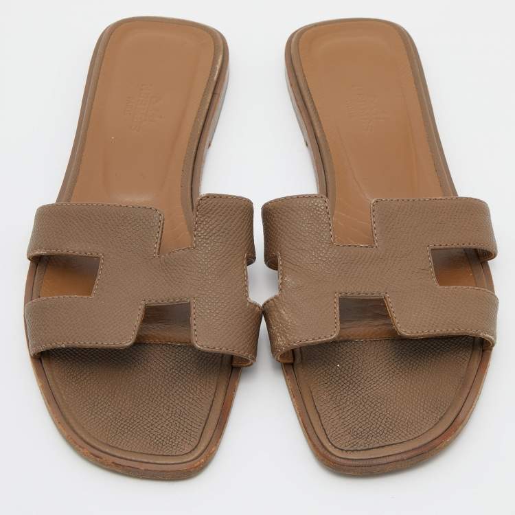 Pre Owned Hermes Brown Leather Oran Flat Slides Size 38