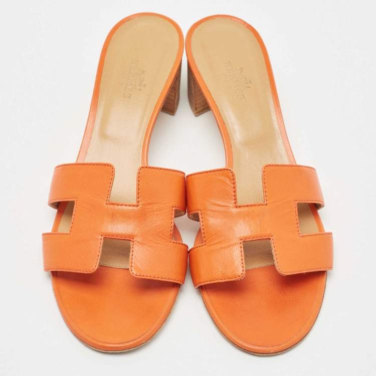 Pre Owned Hermes Orange Leather Oasis Slide Sandals Size 39
