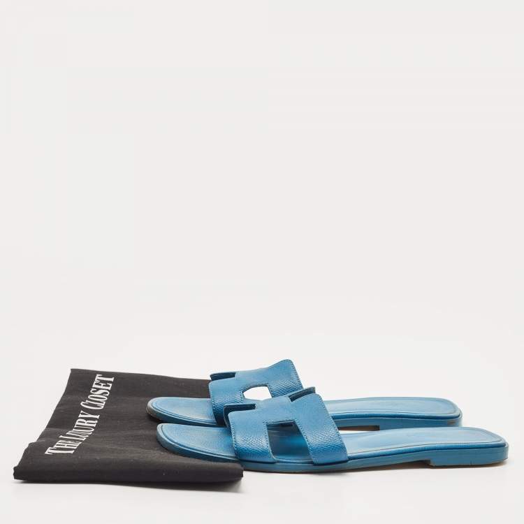 Pre Owned Hermes Blue Leather Oran Flat Sandals Size 39.5