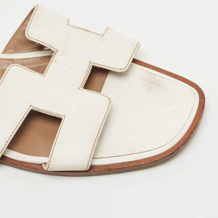 Pre Owned Hermes White Leather Oran Slide Sandals Size 40