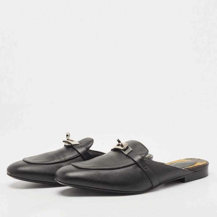 Pre Owned Hermes Black Leather Oz Flat Mules Size 38.5