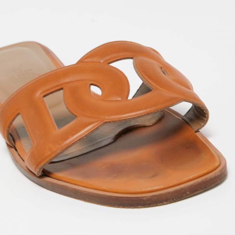 Pre Owned Hermes Tan Leather Omaha Flat Slides Size 36