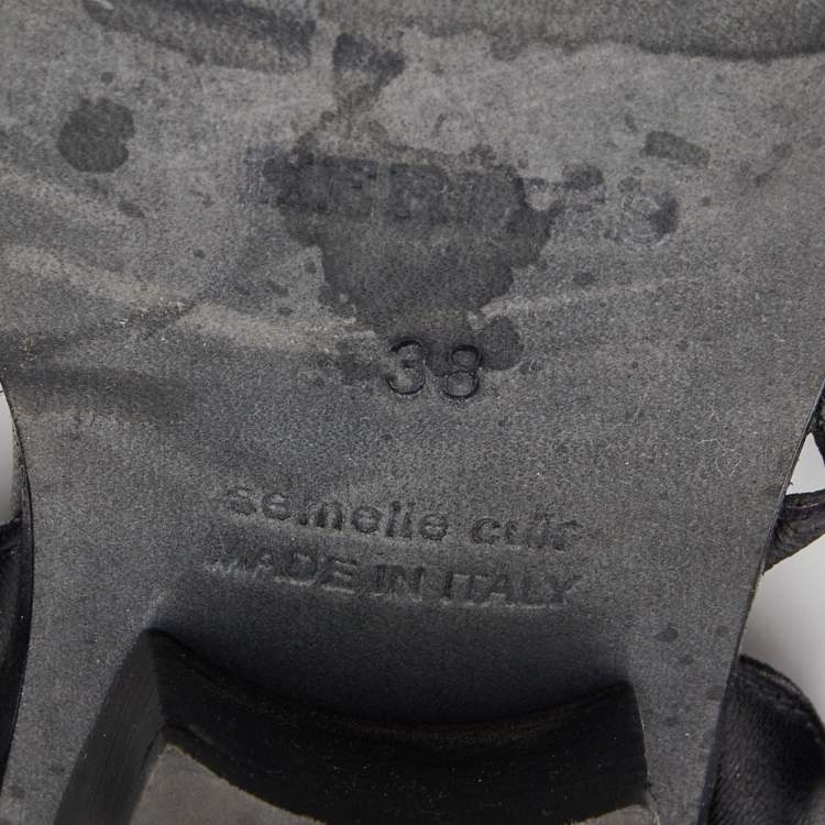 Pre Owned Hermes Black Leather Romanza Sandals Size 38