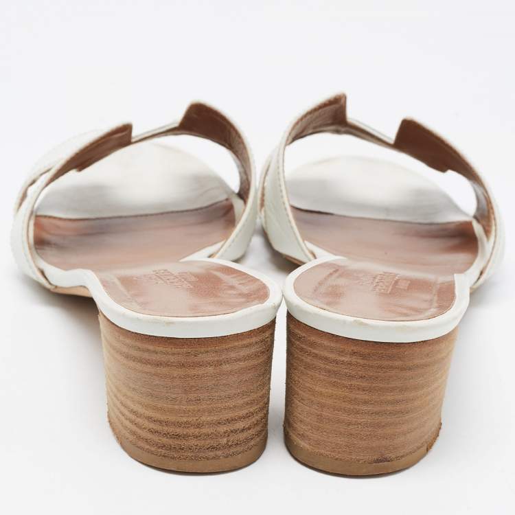 Pre Owned Hermes White Leather Oasis Sandals Size 38