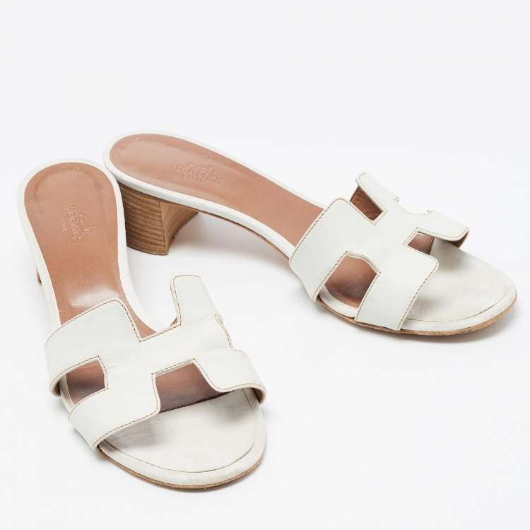 Pre Owned Hermes White Leather Oasis Sandals Size 38