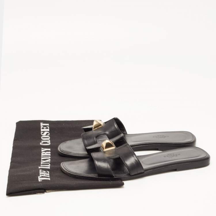 Pre Owned Hermes Black Leather Oran One Stud Flat Slides Size 38 