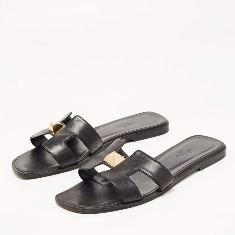Pre Owned Hermes Black Leather Oran One Stud Flat Slides Size 38 