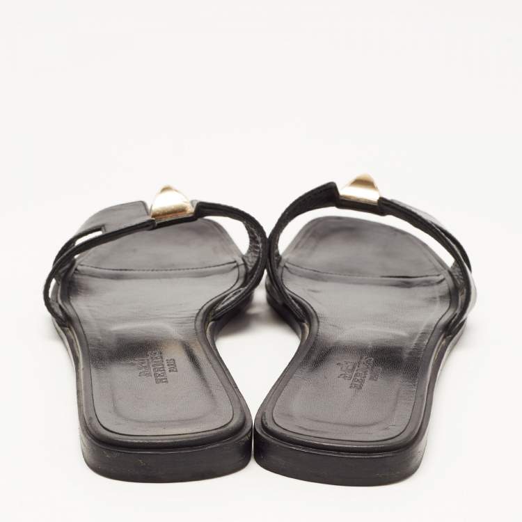 Pre Owned Hermes Black Leather Oran One Stud Flat Slides Size 38 