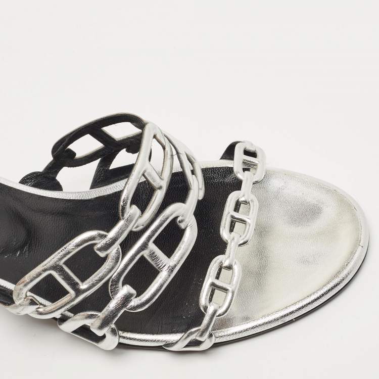 Pre Owned Hermès Silver Leather Tandem Slide Sandals Size 38