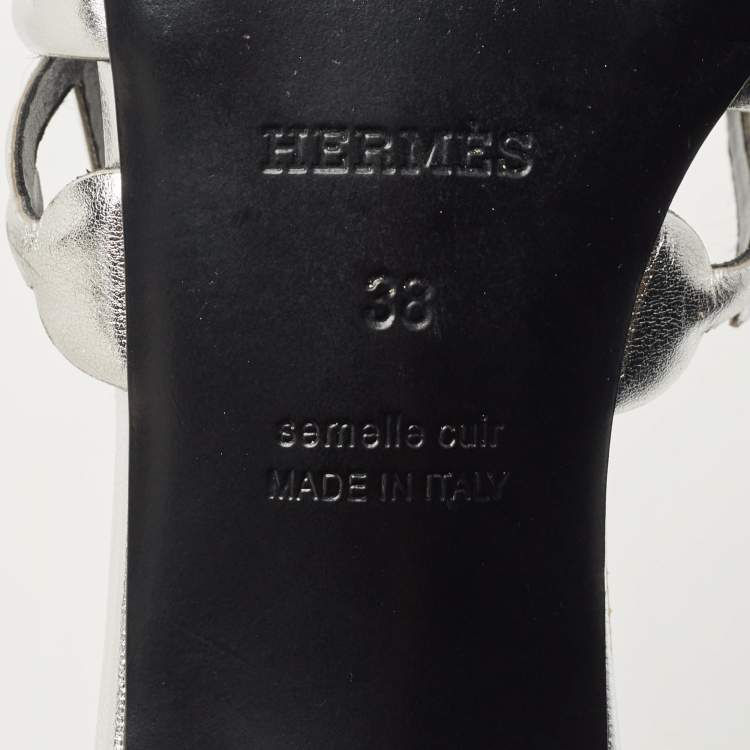 Pre Owned Hermès Silver Leather Tandem Slide Sandals Size 38
