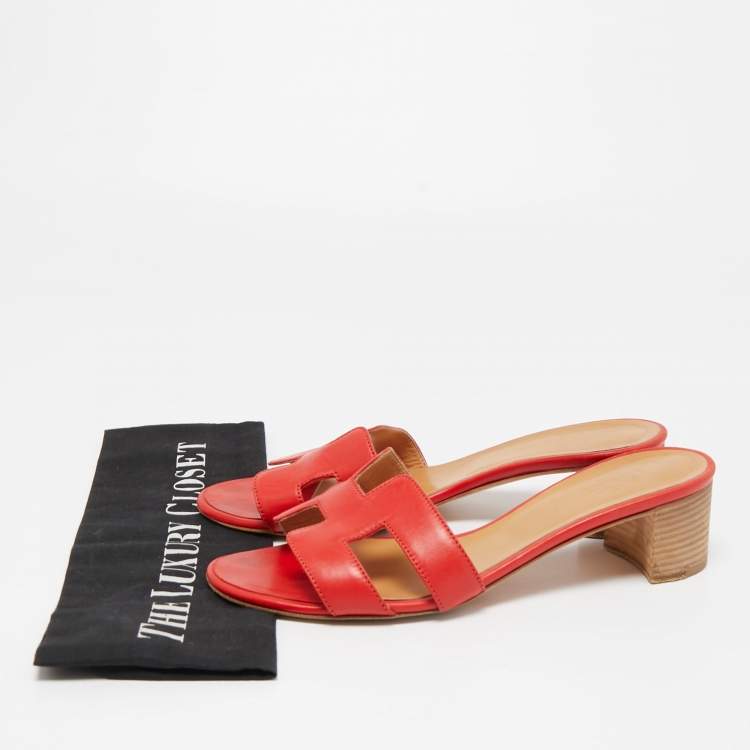 Pre Owned Hermes Red Leather Oasis Slides Size 38.5  
