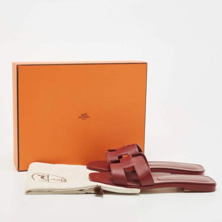 Pre Owned Hermes Burgundy Leather Oran Flat Slides Size 38