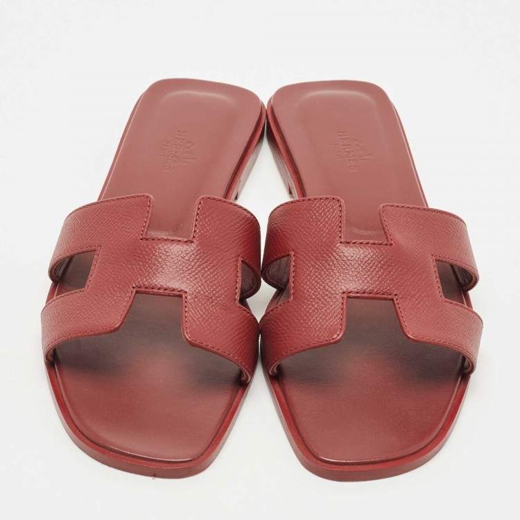 Pre Owned Hermes Burgundy Leather Oran Flat Slides Size 38
