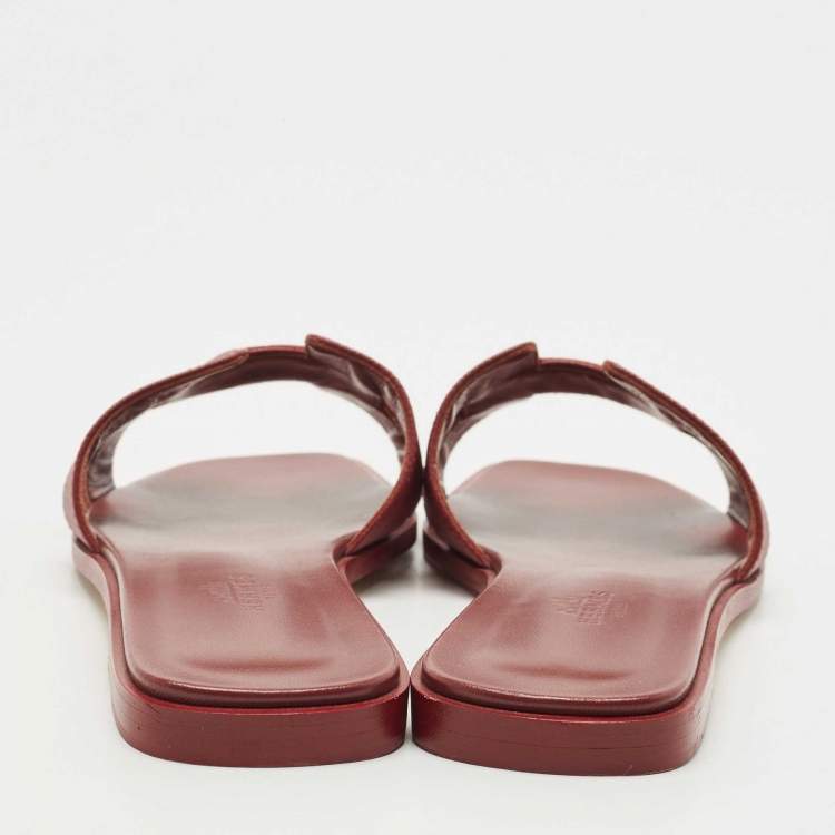 Pre Owned Hermes Burgundy Leather Oran Flat Slides Size 38