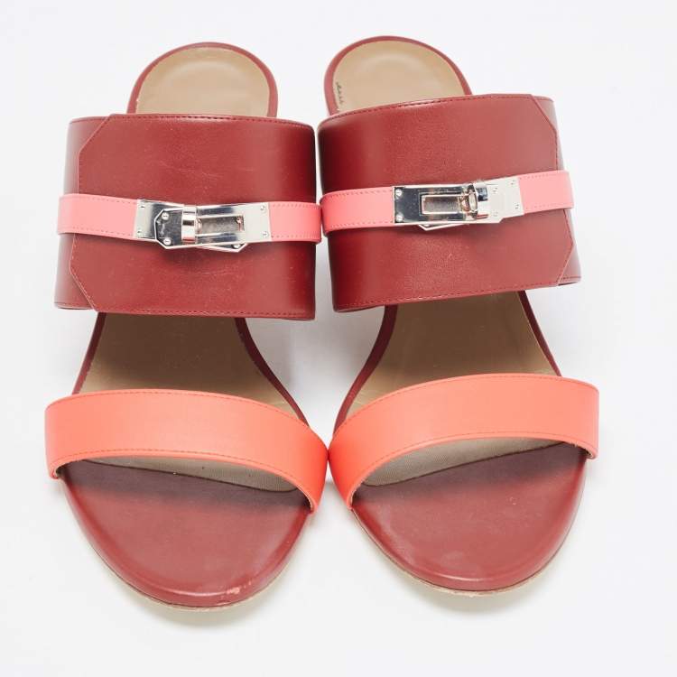 Pre Owned Hermes Tricolor Leather Ovation Sandals Size 38.5