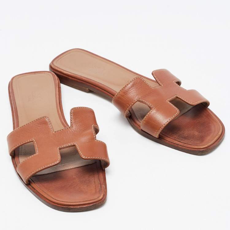 Pre Owned Hermes Brown Leather Oran  Flat Slides Size 40