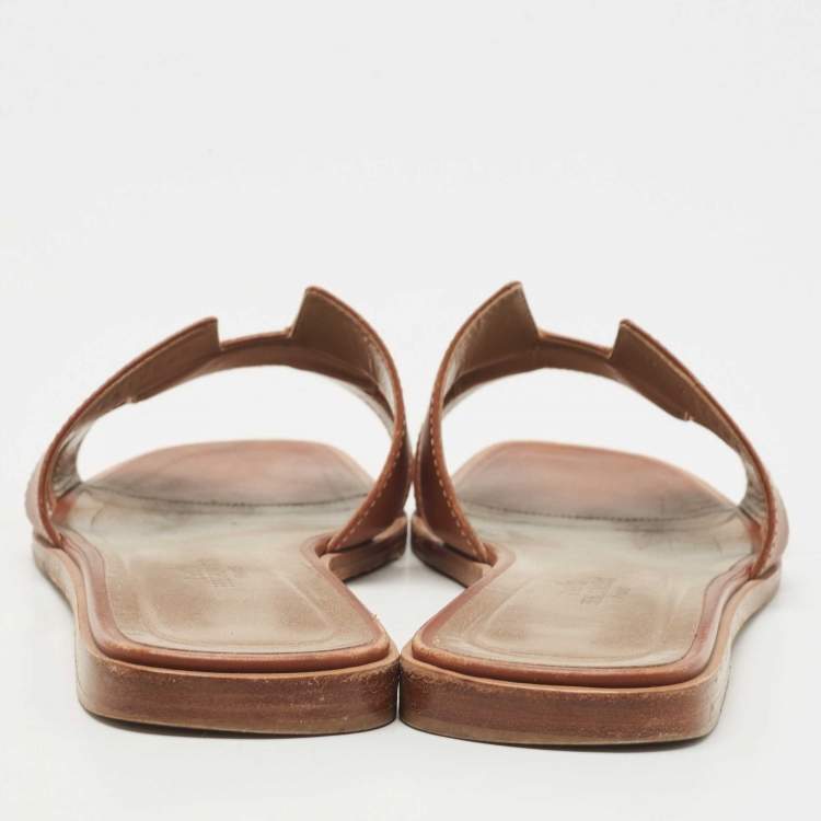 Pre Owned Hermes Brown Leather Oran Sandals Size 39
