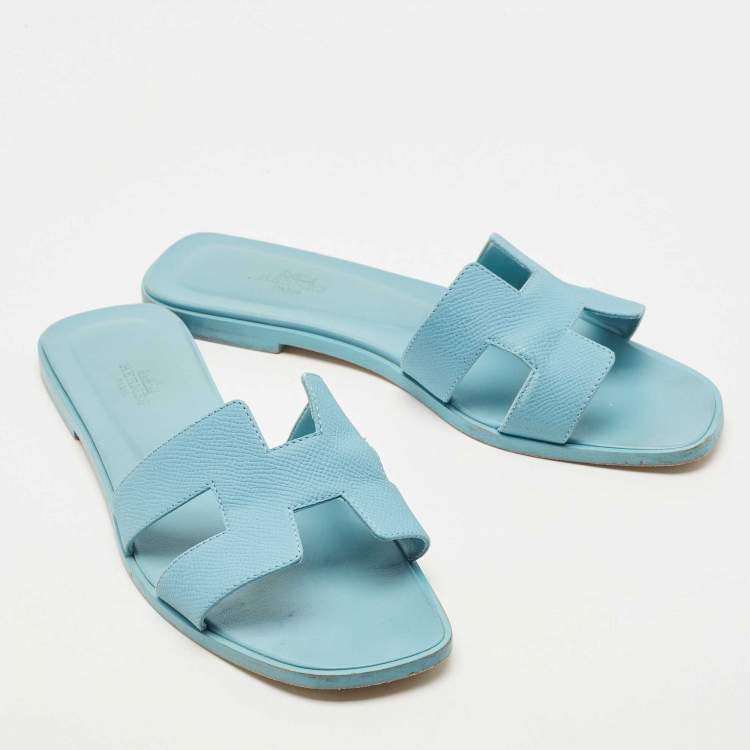 Pre Owned Hermes Blue Leather Oran Sandals Size 39.5