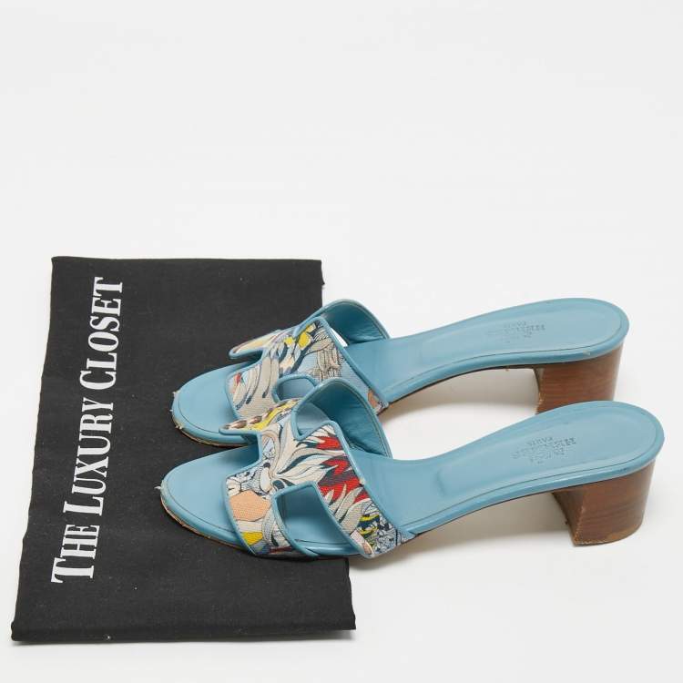 Pre Owned Hermes Blue Printed Oasis Sandals Size 36
