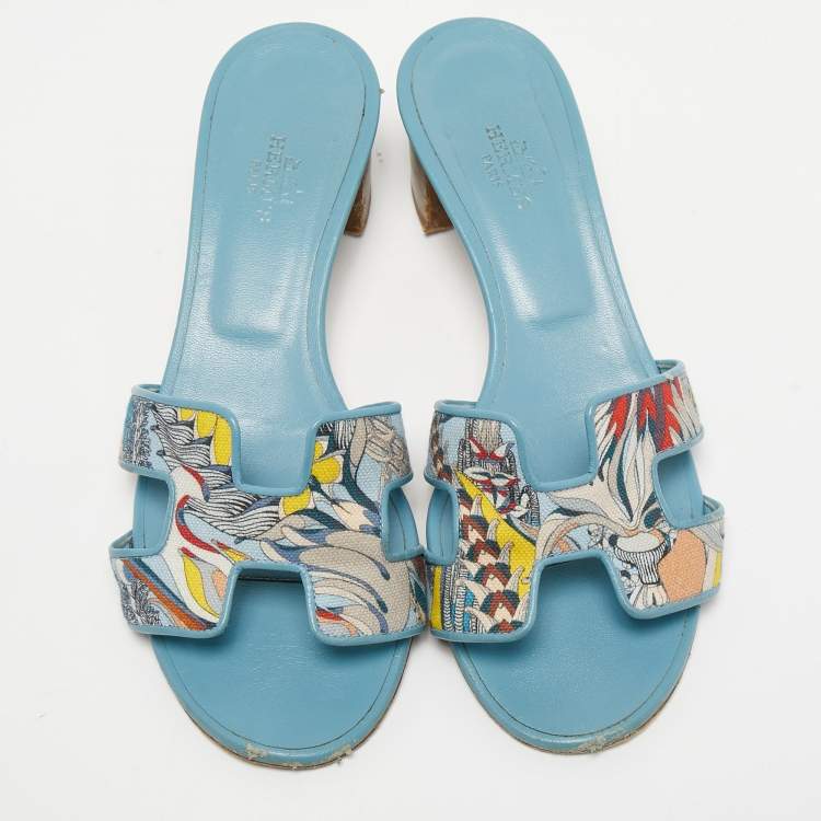 Pre Owned Hermes Blue Printed Oasis Sandals Size 36