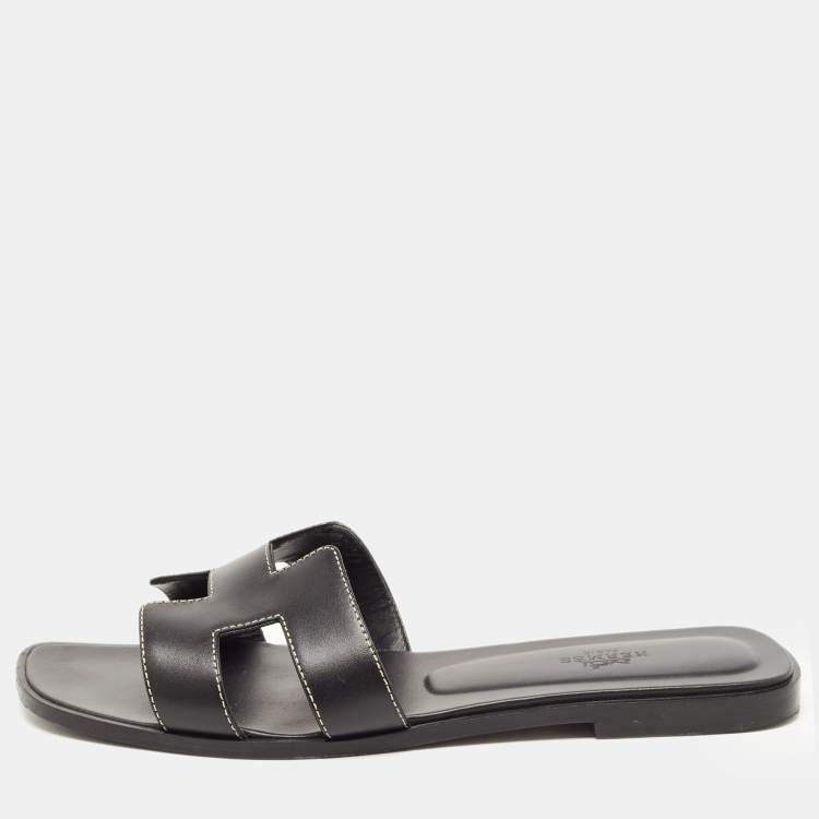 Pre Owned Hermes Black Leather Oran Flat Slides Size 40  