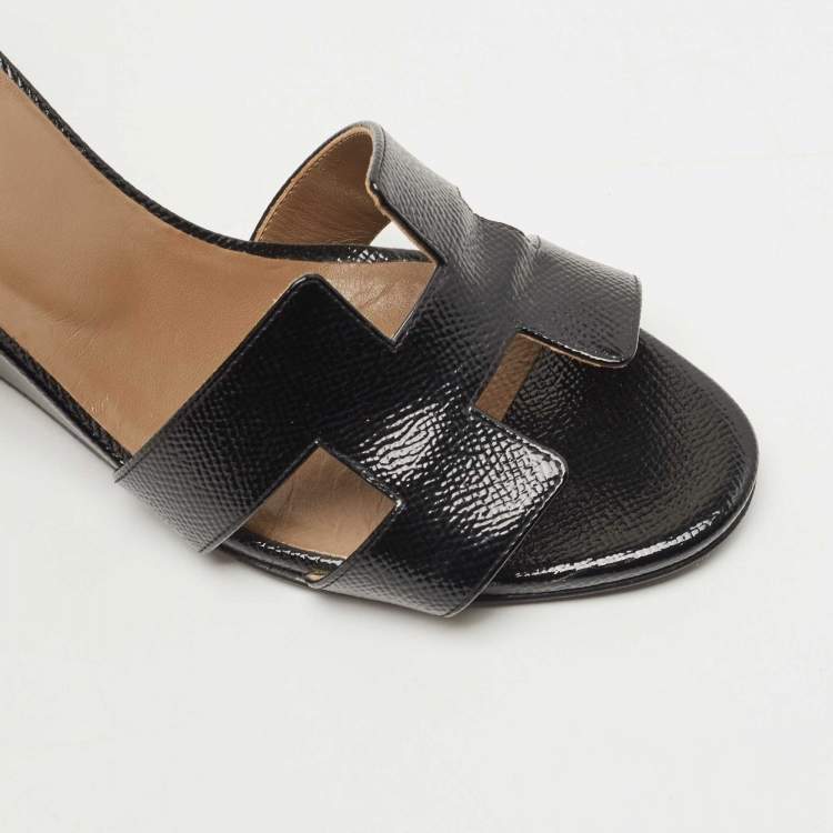 Pre Owned Hermes Black Patent Leather Legend Wedge Ankle Strap Sandals Size 37.5