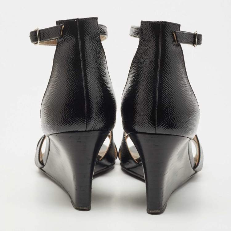 Pre Owned Hermes Black Patent Leather Legend Wedge Ankle Strap Sandals Size 37.5