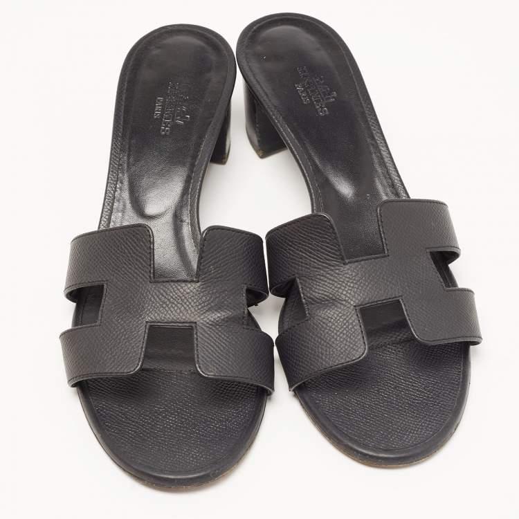 Pre Owned Hermes Black Leather Oasis Block Heel Slide Sandals Size 38.5