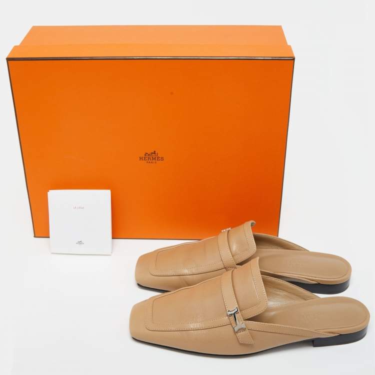Pre Owned Hermes Beige Leather Groupie Mules Size 37