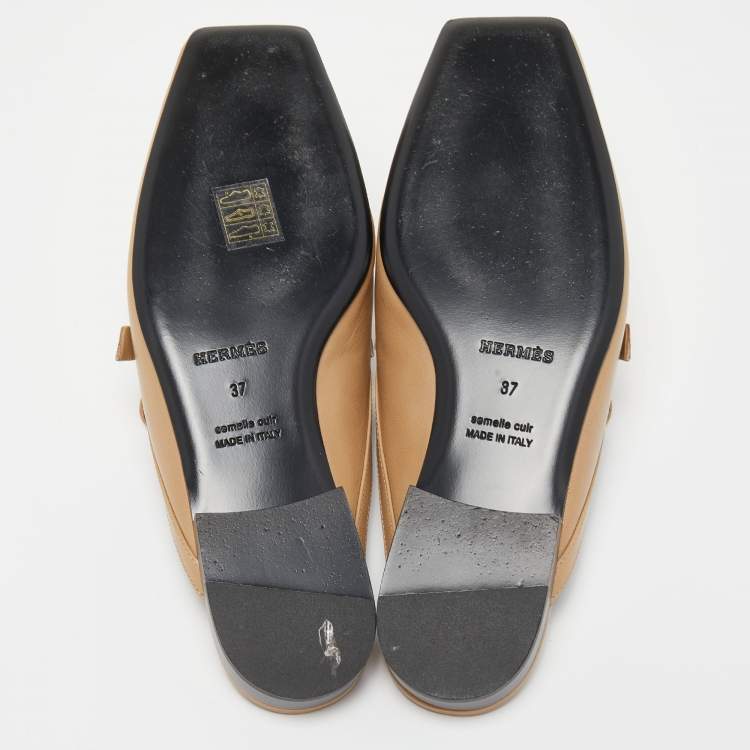 Pre Owned Hermes Beige Leather Groupie Mules Size 37