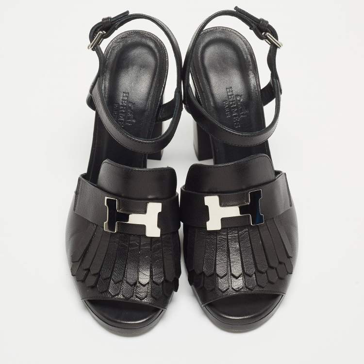 Pre Owned Hermes Black Leather Alesia Sandals Size 36
