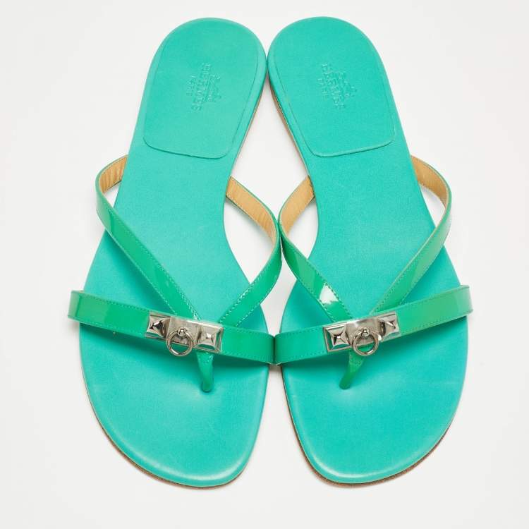 Pre Owned Hermes Green Patent Leather Corfou Thong Flats Size 41