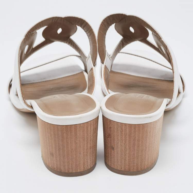 Pre Owned Hermes White Leather Bikini Slide Sandals Size 38