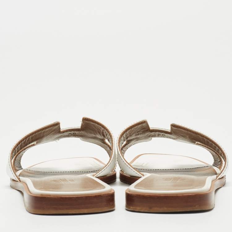 Pre Owned Hermes White Leather Oran Flat Slides Size 38