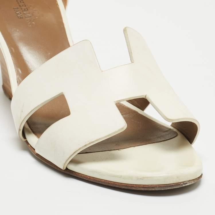 Pre Owned Hermes White Leather Premiere 70 Wedge Sandals Size 38.5
