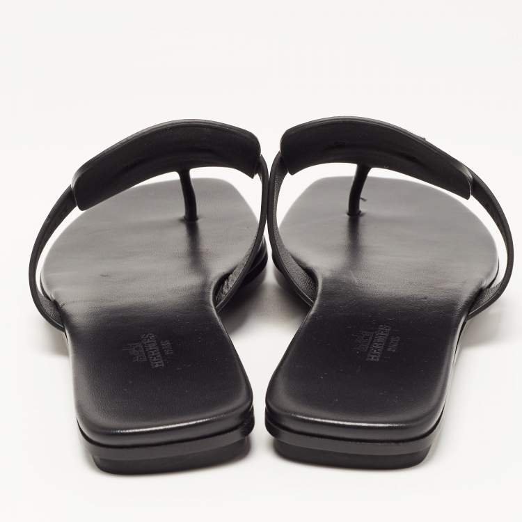 Pre Owned Hermes Black Leather Galerie Thong Flats Size 39